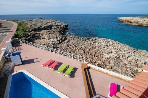 Menurka - Cala Blanca Hébergement de vacances *